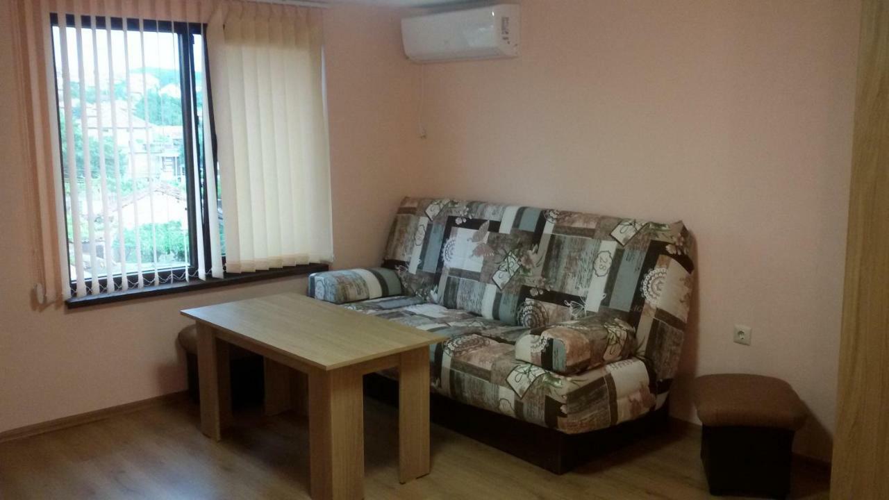 Chilingirovata Kashta Pavel Banya Exterior foto