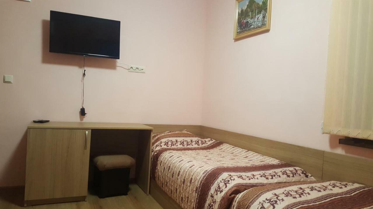 Chilingirovata Kashta Pavel Banya Exterior foto