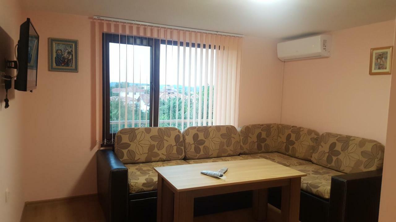 Chilingirovata Kashta Pavel Banya Exterior foto